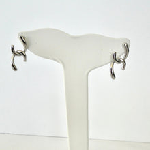 Cargar imagen en el visor de la galería, Aretes Nion Acero