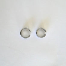 Cargar imagen en el visor de la galería, Ear cuff Chunky Silver Acero