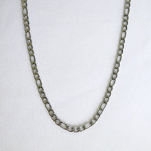 Cargar imagen en el visor de la galería, Cadena tipo Figaro Acero