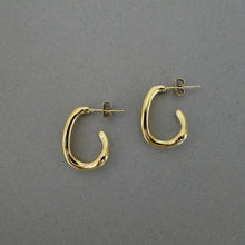 Cargar imagen en el visor de la galería, Aretes Coralina Acero Dorado