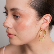 Cargar imagen en el visor de la galería, Aretes Duo Acero Dorado