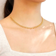 Cargar imagen en el visor de la galería, Collar Nissa Acero Dorado