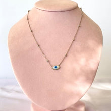 Cargar imagen en el visor de la galería, Collar Eye Acero