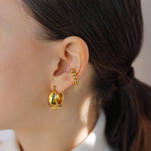 Cargar imagen en el visor de la galería, Ear cuff Lea Acero Dorado
