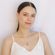 Cargar imagen en el visor de la galería, Collar Sun Acero