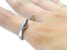 Cargar imagen en el visor de la galería, Anillo Taurus Acero