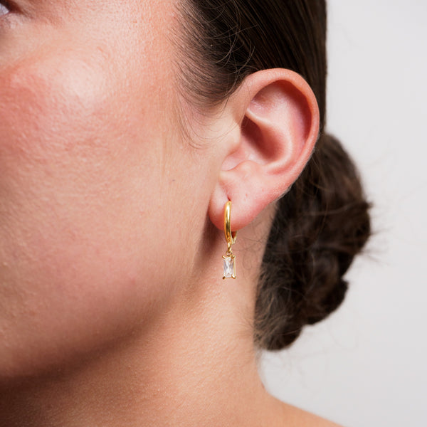 Aretes Luz Acero Dorado