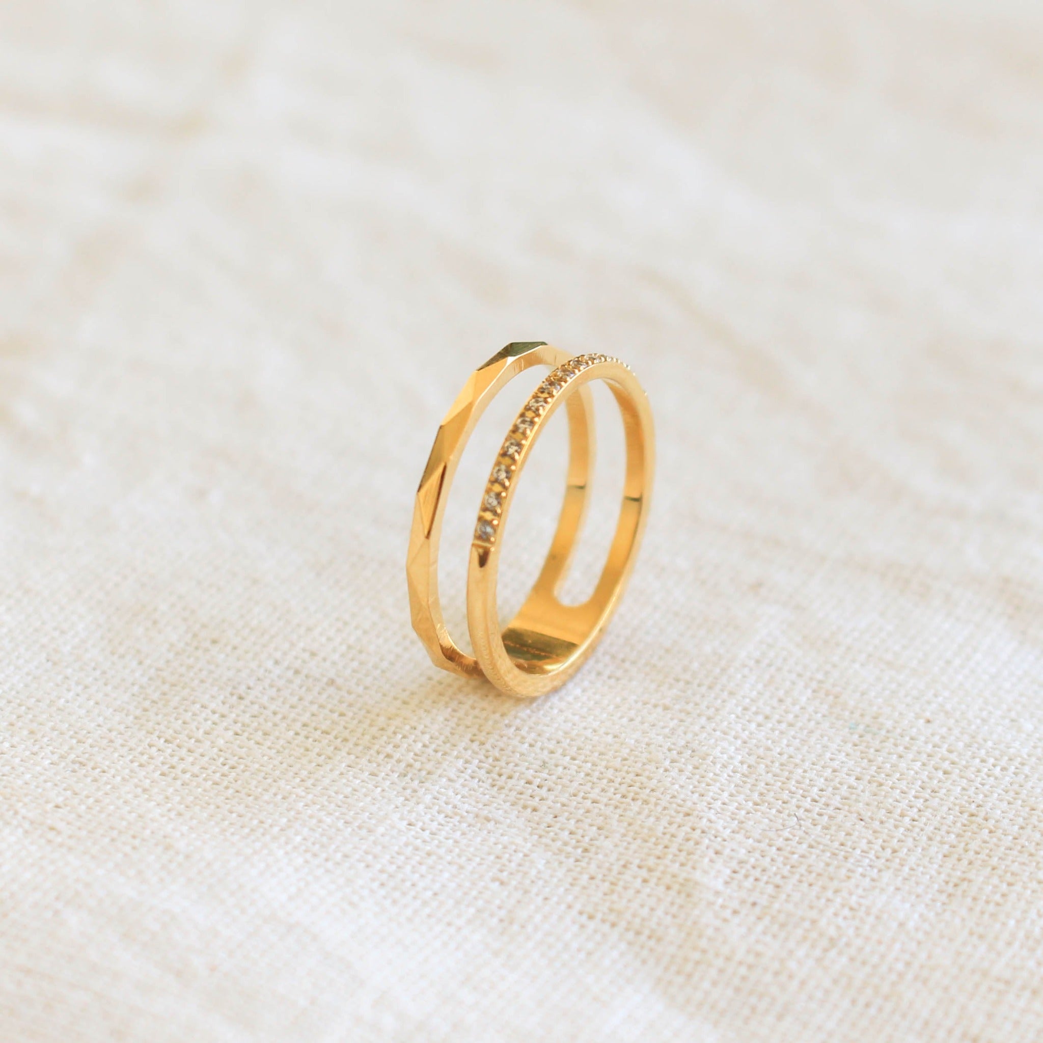 Anillo Corona Acero Dorado